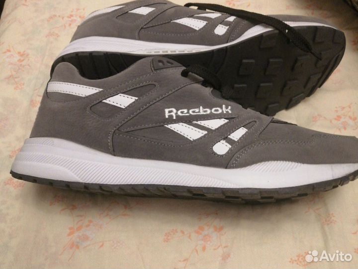 Мужские кроссовки reebok classic