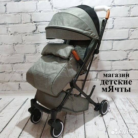 Детская коляска - чемодан, новые