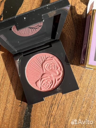 Pat Mcgrath Divine Blush мини румяна Divine Rose