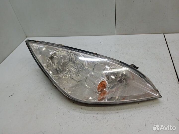 Фара правая Mitsubishi Colt 1.3 2006