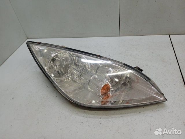 Фара правая Mitsubishi Colt 1.3 2006