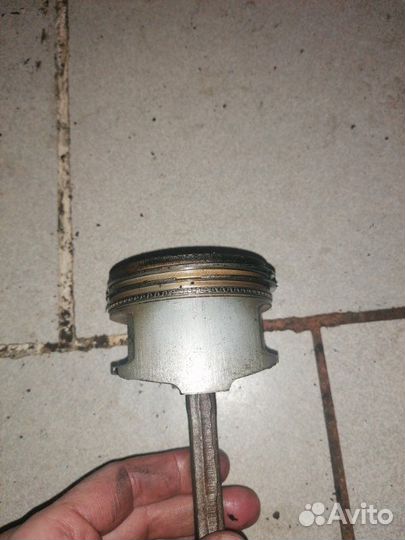 Поршень c шатуном Toyota Duet M100A ejde 1998-2001