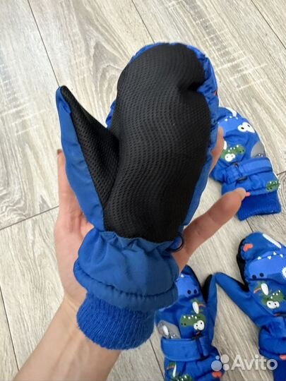 Варежки детские 2 -3 года