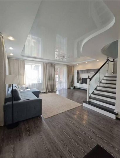 Таунхаус 134 м² на участке 4 сот.