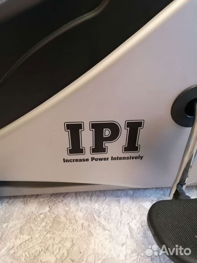 Велотренажёр IPI