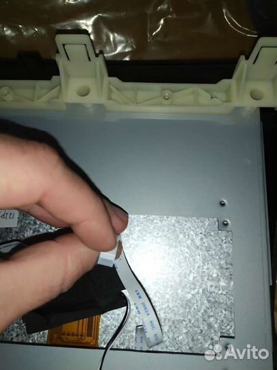 Дисплей с рамкой на магнитолу lancer 10