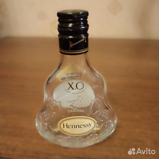 Бутылка от элитного коньяка Hennessy 50 ml