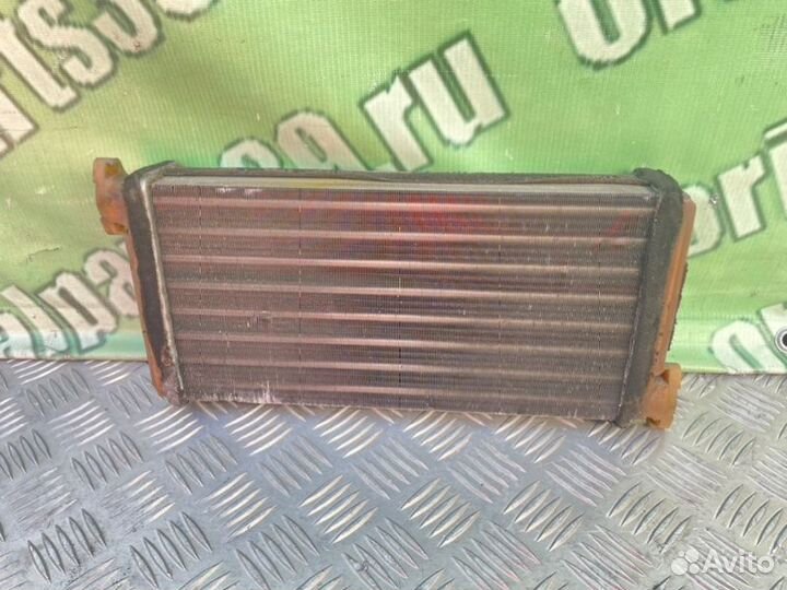 Радиатор печки Mercedes-Benz 190E W201 M102.921