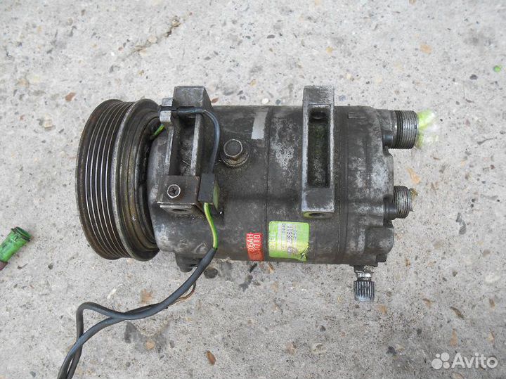 Компрессор кондиционера Ауди А6 С4 4A0260805AH