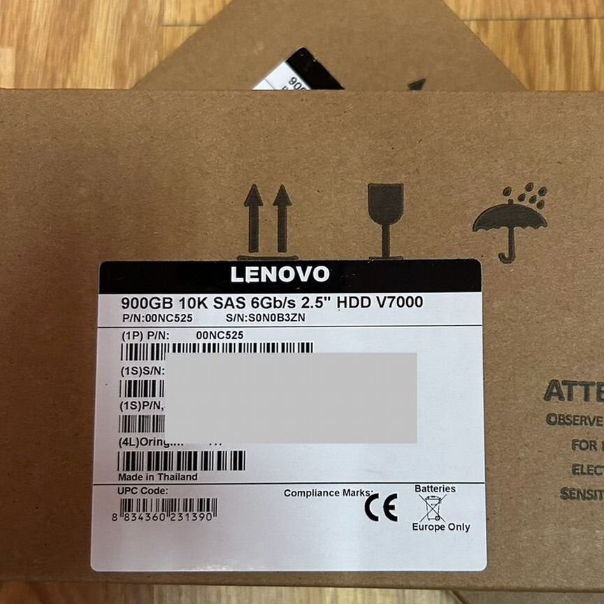 [00NC525] Жесткий Диск Lenovo 900gb Sasv7000