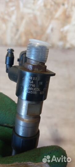 Форсунка дизельная C-crosser, 4007