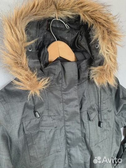 Горнолыжная куртка женская S 42