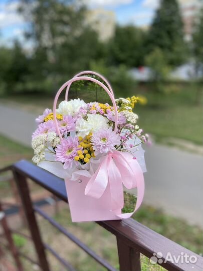 Букеты и композиции