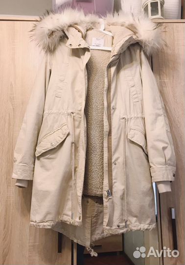 Новая парка Bershka. Размер 44 (М)