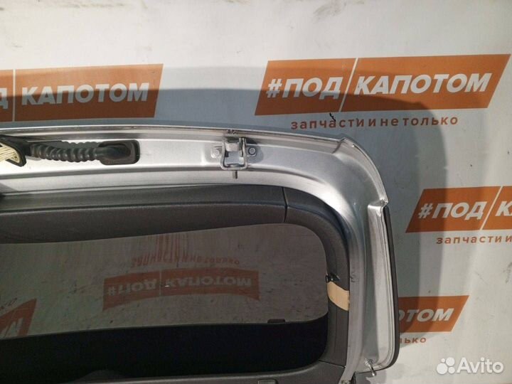 Крышка багажника Volkswagen Tiguan 2009 5N0827025G