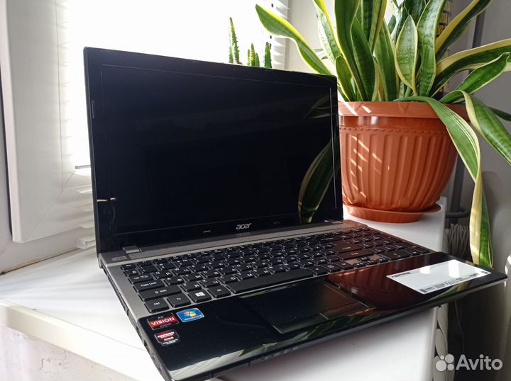 Ноутбук Acer v3-551g