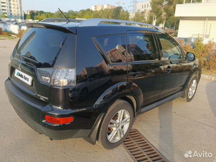 Mitsubishi Outlander 2.4 CVT, 2010, 187 000 км