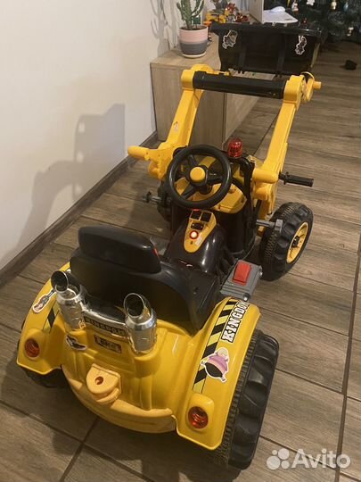 Детский электромобиль Трактор