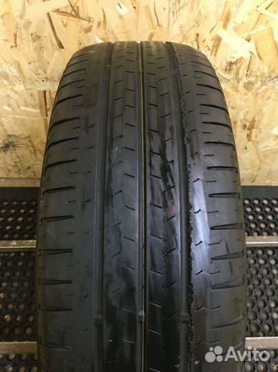Nexen Roadian CT8 215/65 R17 104T