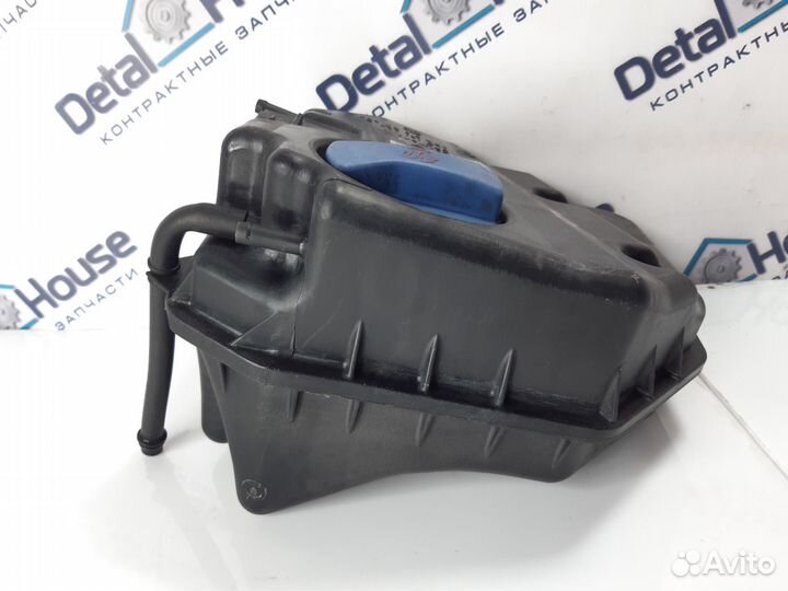 Бачок расширительный Volkswagen Touareg