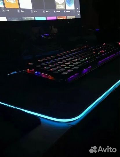 Игровой коврик с RGB подсветкой