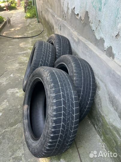Goodyear Altimax Nordic 235/60 R18