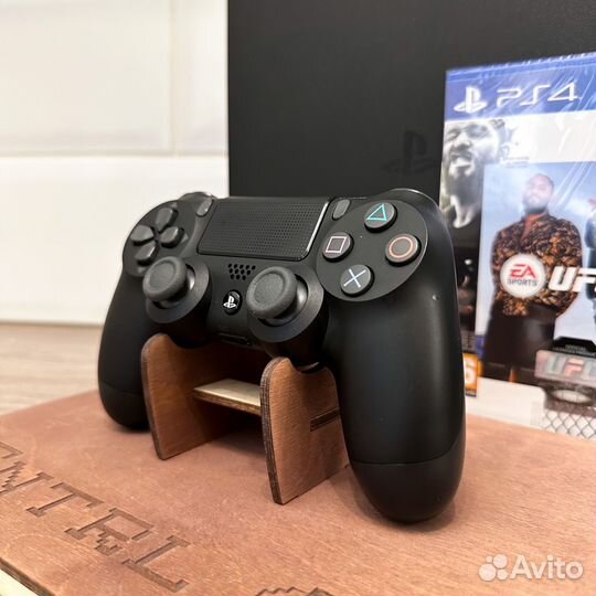Sony PS4 Slim +UFC 4 +2 Джойстика