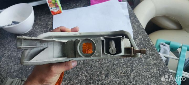 Повторители toyota mark 2 100 tourer