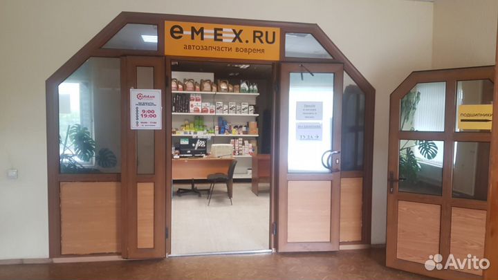 Ступица передняя 93178652 Opel Astra H