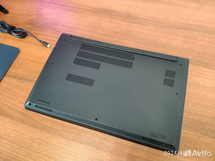 Новый Ноутбук Ryzen 7