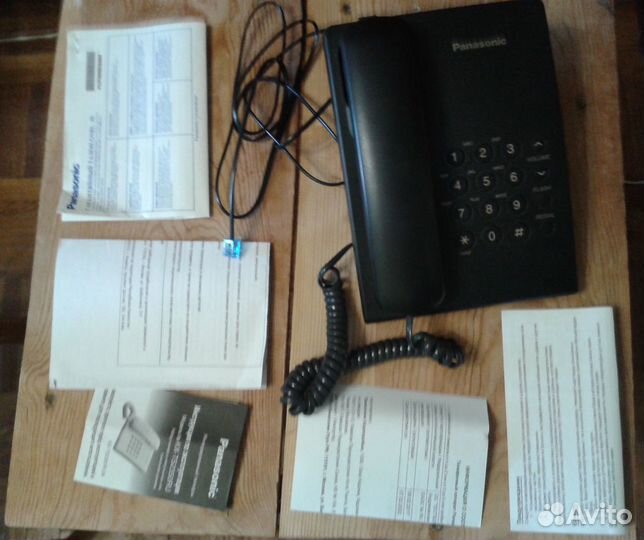 Стационарный телефон Panasonic KX-TS2350RU-B