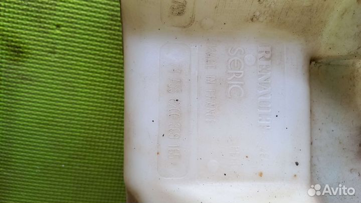 Бачок омывателя Рено - лагуна 2