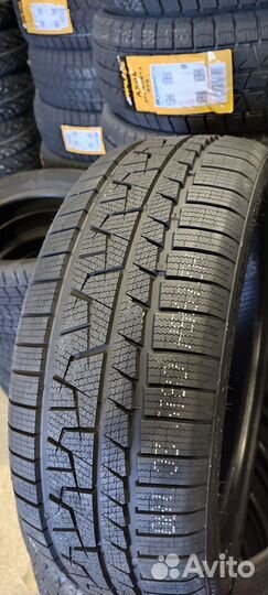 Aplus A702 225/40 R19 93V