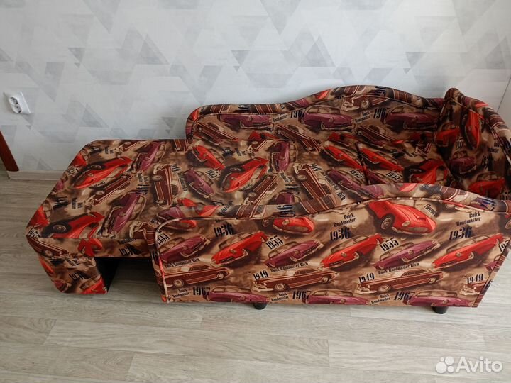 Детский диванчик б/у