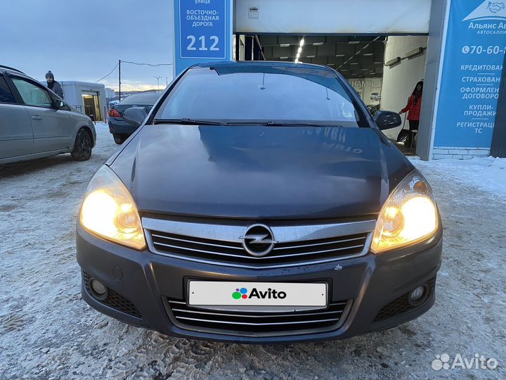 Opel Astra 1.6 МТ, 2008, 245 383 км