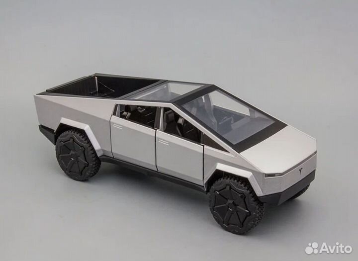 Машинка пикап Tesla Cybertruck с квадроциклом