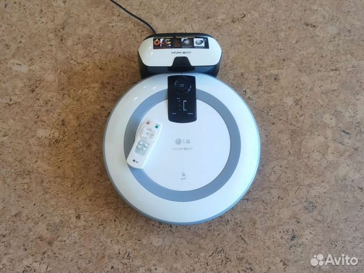Робот пылесос LG HOM-BOT