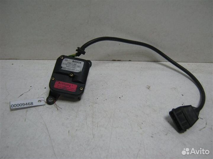 Моторчик заслонки отопителя Audi 100 C4