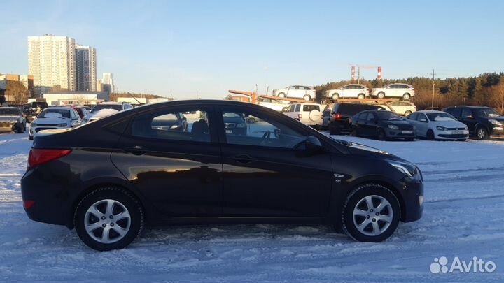 Hyundai Solaris 1.6 AT, 2015, 159 000 км