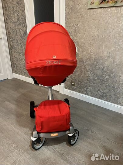 Прогулочная коляска stokke