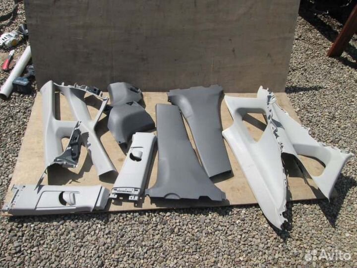 Пластик салона Toyota Prius ZVW30 2ZR-FXE 2009/10