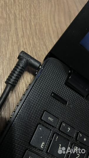 Продаю ноутюук Hp