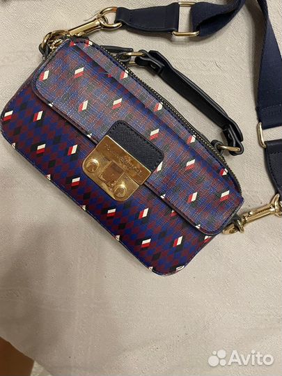 Сумка crossbody tommy hilfeger