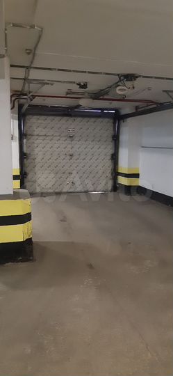 Машиноместо, 15 м²