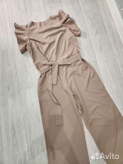 Комбинезон женский новый