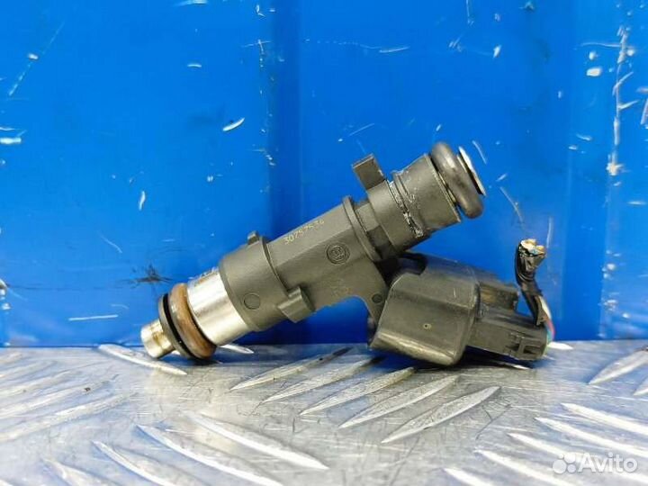 Форсунка Volvo V70 3 2.5 B5254T10 2010