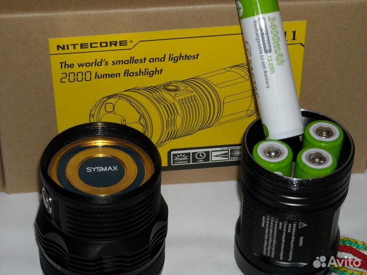 Профессиональный фонарь Nitecore TM 11