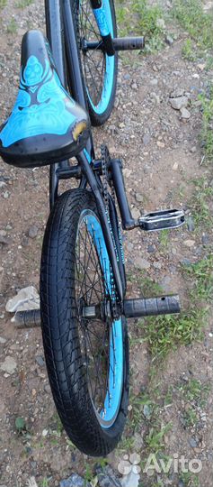 Трюковой велосипед BMX