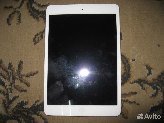 Apple iPad A1432 mini Retina+Cellular 3G 8