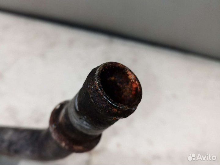 Трубка расширительного бачка Audi А6 С4